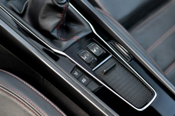 Peugeot 508 I SW Facelifting 2.0 BlueHDi 150KM 2015 Peugeot 508 SW 2,0 HDI 150 KM GT-Line JBL Navi, zdjęcie 17