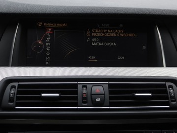 BMW Seria 5 F10-F11 Limuzyna Facelifting 520d 190KM 2016 BMW 5 520d xDrive, Salon Polska, 187 KM, 4X4, zdjęcie 16