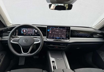 Volkswagen Passat B8 Variant Facelifting 2.0 TDI SCR 150KM 2024 Volkswagen Passat salon Polska gwar. masaz matrix kamery360 wentyle VAT 23, zdjęcie 14