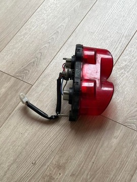 Kawasaki ZR7 ZR-7 98-03 фонарь задний