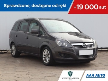 Opel Zafira B 1.8 ECOTEC 140KM 2014 Opel Zafira 1.8, Salon Polska, Serwis ASO, GAZ