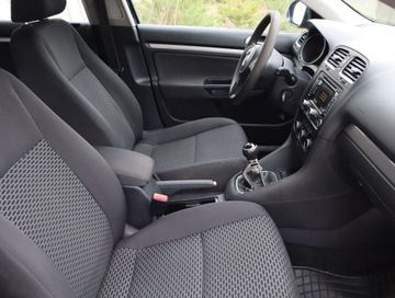 Volkswagen Golf VI Variant 1.6 TDI-CR DPF BlueMotion 105KM 2011 VW Golf 1.6 TDI, Navi, Klima, Tempomat,ALU, zdjęcie 8