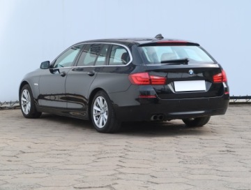 BMW Seria 5 F10-F11 Touring 520d 184KM 2011 BMW 5 520d, 181 KM, Navi, Klima, Klimatronic, zdjęcie 3