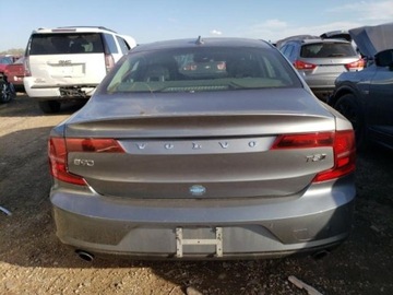 Volvo S90 II 2018 Volvo S90 2018, 2.0L, 4x4, T5 MOMENTUM, od ubezpieczalni 2.0 Benzyna 250KM, zdjęcie 5