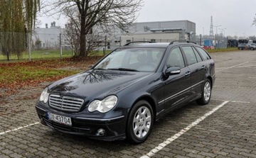 Mercedes Klasa C W203 Kombi T203 1.8 (C 180 Kompressor) 143KM 2005 Mercedes-Benz Klasa C 2005 r. 1,8 Automat Lift 1.8 Benzyna 143KM