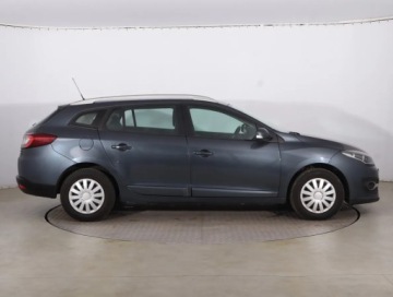 Renault Megane III Grandtour Facelifting 2013 1.2 Energy TCe 115KM 2016 Renault Megane 1.2 TCe, Salon Polska, Klima, zdjęcie 5