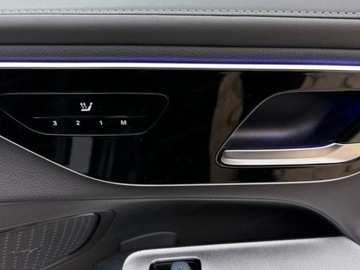 Mercedes GLC C254/X254 Coupe 2.0 220d 197KM 2025 GLC Coupe 220 d 4-Matic AMG Line 2.0 (197KM) 2025, zdjęcie 9