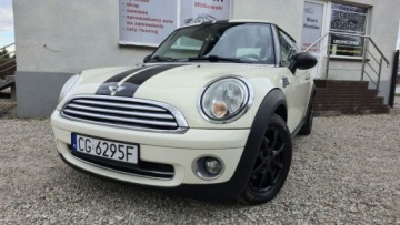 Mini One II Hatchback 1.4 95KM 2008 MINI ONE 1,4 benzyna 95 KM klima zarejestrowany 1.4 Benzyna 95KM