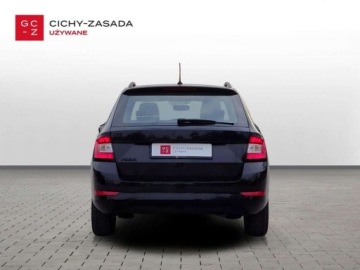 Skoda Fabia III Kombi Facelifting 1.0 TSI 95KM 2021 Skoda Fabia 1.0 TSI 95KM Ambition klimatyzacja Czujniki Salon PLSerwis ASO, zdjęcie 3