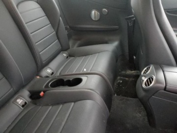 Mercedes Klasa C W205 2018 Mercedes-Benz Klasa C 2018 MERCEDES-BENZ C 300 4MATIC silnik 2.0 L 2.0, zdjęcie 10