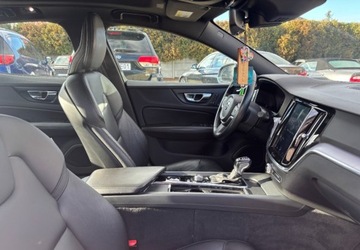 Volvo S60 III Sedan 2.0 T6 310KM 2020 Volvo S60 Samochod z gwarancja 2.0 Benzyna 311KM, zdjęcie 9
