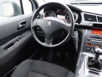 Peugeot 3008 I Crossover Facelifting 1.2 PureTech 130KM 2015 Peugeot 3008 1.2 PureTech, Klima, Klimatronic, zdjęcie 6