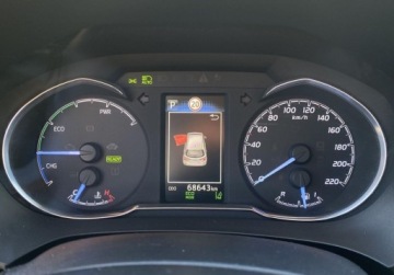 Toyota Yaris III Hatchback 5d Facelifting Hybrid 100KM 2017 Toyota Yaris Hybrid 100 Life Toyota Mikolajczak Leszno 1.5 Hybryda 100KM, zdjęcie 18