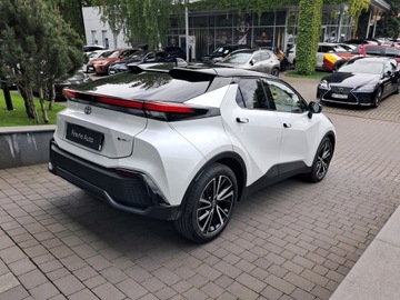 Toyota C-HR II SUV 2.0 Hybrid Dynamic Force 197KM 2024 Toyota C-HR 2.0 Hybrid Executive Toyota C-HR 2.0 H, zdjęcie 2