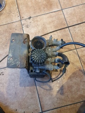 ZAWÓR modulator EBS TYŁ 20828241 K001411