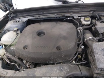 Volvo XC40 2021 Volvo XC 40 T5 R-Design 2021 2.0 Benzyna 248KM, zdjęcie 8