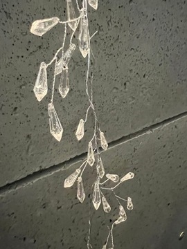 DŁUGA GAŁĄZKA GIRLANDA KRYSZTAŁKI DEKORACJA 120 CM