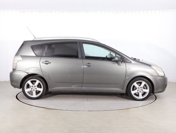 Toyota Corolla Verso E120 2.2 D-4D 177KM 2006 Toyota Corolla Verso 2.2 D-4D, 174 KM, 7 miejsc, zdjęcie 5