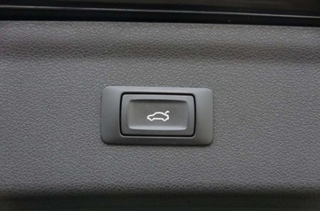 Audi Q3 I SUV Facelifting 2.0 TDI 184KM 2015 Audi Q3 2.0 TDI CR 184 KM, 4x4, Lift, S-Line, Full LED, Alcantara, GWARANC, zdjęcie 30