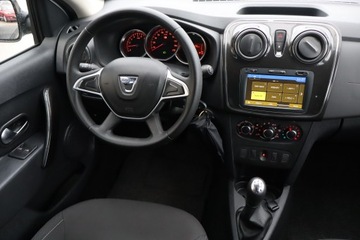 Dacia Logan II Sedan Facelifting 1.0 SCe 73KM 2020 Dacia Sandero 1.0 SCe, Salon Polska, zdjęcie 6