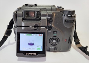 OLYMPUS C-7070 ШИРОКИЙ ЗУМ С СУМКОЙ И КАРТОЧКОЙ XD