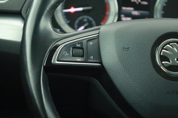 Skoda Superb III Liftback Facelifting 1.5 TSI 150KM 2019 Skoda Superb 1.5 TSI, Salon Polska, Klima, zdjęcie 17