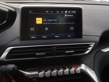 Peugeot 5008 II 2017 Peugeot 5008 1.6 HDi, 7 miejsc, Navi, Klima, zdjęcie 11