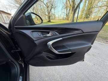 Opel Insignia I Country Tourer 2.0 CDTI BiTurbo Ecotec 195KM 2015 Opel Insignia OPC COSMO 2.0 BiTurbo 195KM Navi ALU, zdjęcie 29