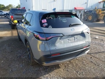 Honda HR-V III 2023 Honda HR-V 2WD SPORT 2023, od ubezpieczalni 2.0 Benzyna 158KM, zdjęcie 2