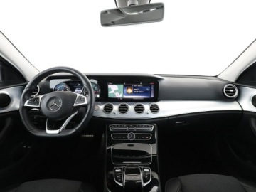 Mercedes Klasa E W213 All-Terrain 2.0 220d 194KM 2017 Mercedes E 220 All-Terrain automat 4x4 grzane, zdjęcie 14