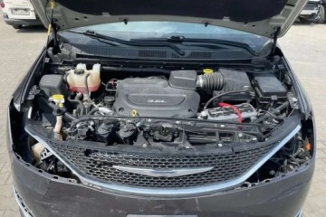 Chrysler Pacifica II 2017 Chrysler Pacifica 2017 Chrysler Pacifica - W POLSCE, po oplatach i akcyzie, zdjęcie 7