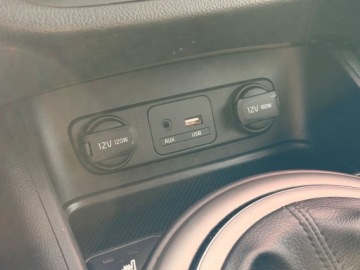 Kia Sportage III SUV Facelifting 1.7 CRDi 115KM 2015 Kia Sportage Biala perla Swietny stan Grzana kierownica 1.7 Diesel, zdjęcie 19