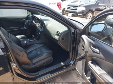 Dodge Charger VII 2022 Dodge Charger SXT RWD 2022, od ubezpieczalni 3.6 Benzyna 292KM, zdjęcie 6