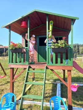Domek Drewniany Dla Dzieci Gucio + Ślizg Ciemnozielony i Ścianka + Kotwy