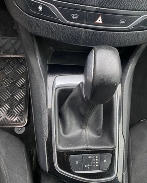 Peugeot 2015 Peugeot 308 SW 1.6 BlueHDi 120KM 2015r navi skrzynia automatycznapo oplata, zdjęcie 6