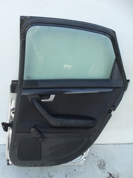 DRZWI PRAWY TYŁ AUDI A4 B6 SEDAN