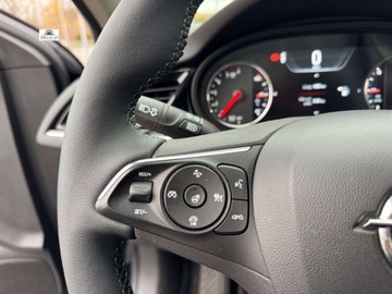 Opel Insignia I Sports Tourer Facelifting 2.0 CDTI Ecotec 170KM 2017 Opel Insignia 2.0 CDTI 170KM, 4x4, intellux, hak, skora, navi, bogata opcj, zdjęcie 22