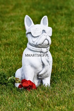 Figurka Ogrodowa Pies Buldog W Okularach Taras