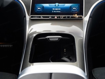 Mercedes GLC C254/X254 Coupe 2.0 220d 197KM 2025 GLC Coupe 220 d 4-Matic AMG Line 2.0 (197KM) 2025, zdjęcie 10