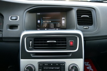 Volvo S60 II Sedan 2.0 D3 163KM 2011 Volvo S60 R-Desing 2,0D 163Km Ledy City Skóra, zdjęcie 27