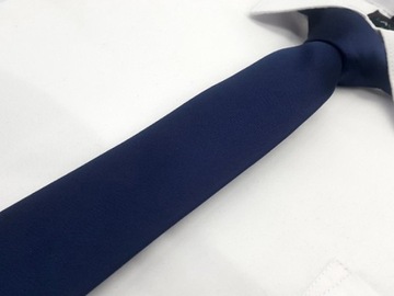 ТЕМНО-СИНИЙ МАТОВЫЙ ГЛАДКИЙ МОДНЫЙ МУЖСКОЙ ГАЛСТУК С СЕЛЕДКОЙ