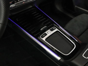 Mercedes GLB SUV 1.3 200 163KM 2025 MERCEDES-BENZ GLB 200 AMG Line Suv 1.3 (163KM) 2025, zdjęcie 12