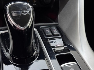 Mitsubishi Eclipse Cross SUV PHEV 2.4 188KM 2021 Mitsubishi Eclipse Cross Intense 4WD, Kamera cofan, zdjęcie 25