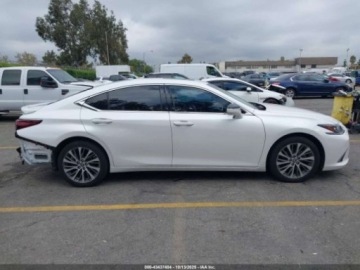 Lexus ES VII (XV70) 2021 Lexus ES 2021 Lexus ES ES 300h FWD 2.5 Benzyna 176KM, zdjęcie 7