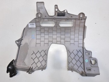 КРЫШКА КОНСОЛИ НА РУЛЕВЫЕ КОЛЕСА VOLVO V50 LIFT