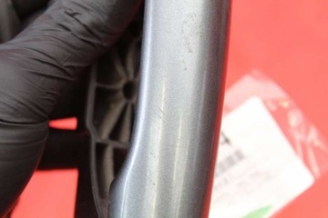 KLIKA LEVÝ PŘEDNÍ GRAFITOVÁ  80611-AV600 NISSAN PRIME P12 01-08