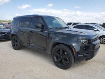 Land Rover Defender IV (L663) 2023 Land Rover Defender 2023, 5.0L, 4x4, 110, od ubezpieczalni 5.0 Benzyna, zdjęcie 3