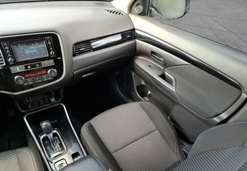 Mitsubishi Outlander III SUV Facelifting 2017 2.0 150KM 2019 Mitsubishi Outlander Mitsubishi Outlander 4x4 Automat LPG Salon Polska, zdjęcie 18