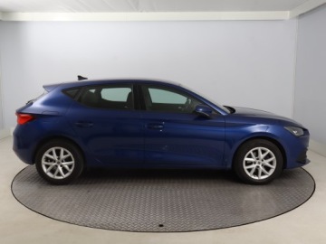 Seat Leon IV Hatchback 1.0 EcoTSI 110KM 2021 Seat Leon 1.0 TSI, Salon Polska, Klima, zdjęcie 5