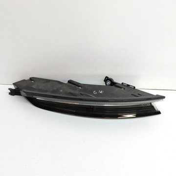 PORSCHE TAYCAN 9J1 2021 LEVÝ STRANA SVĚTLO ZADNÍ